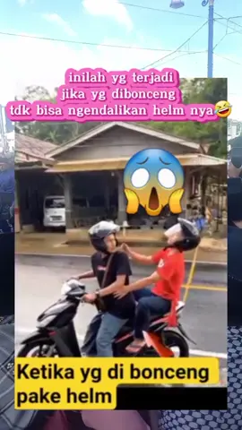 Ada2 saja..tingkah pemotor ini bikin ngakak😁🤣🤣🤣🤣 #hiburan #foryourpage #viral #komedi #lucu #funnyvideos #ngakak 