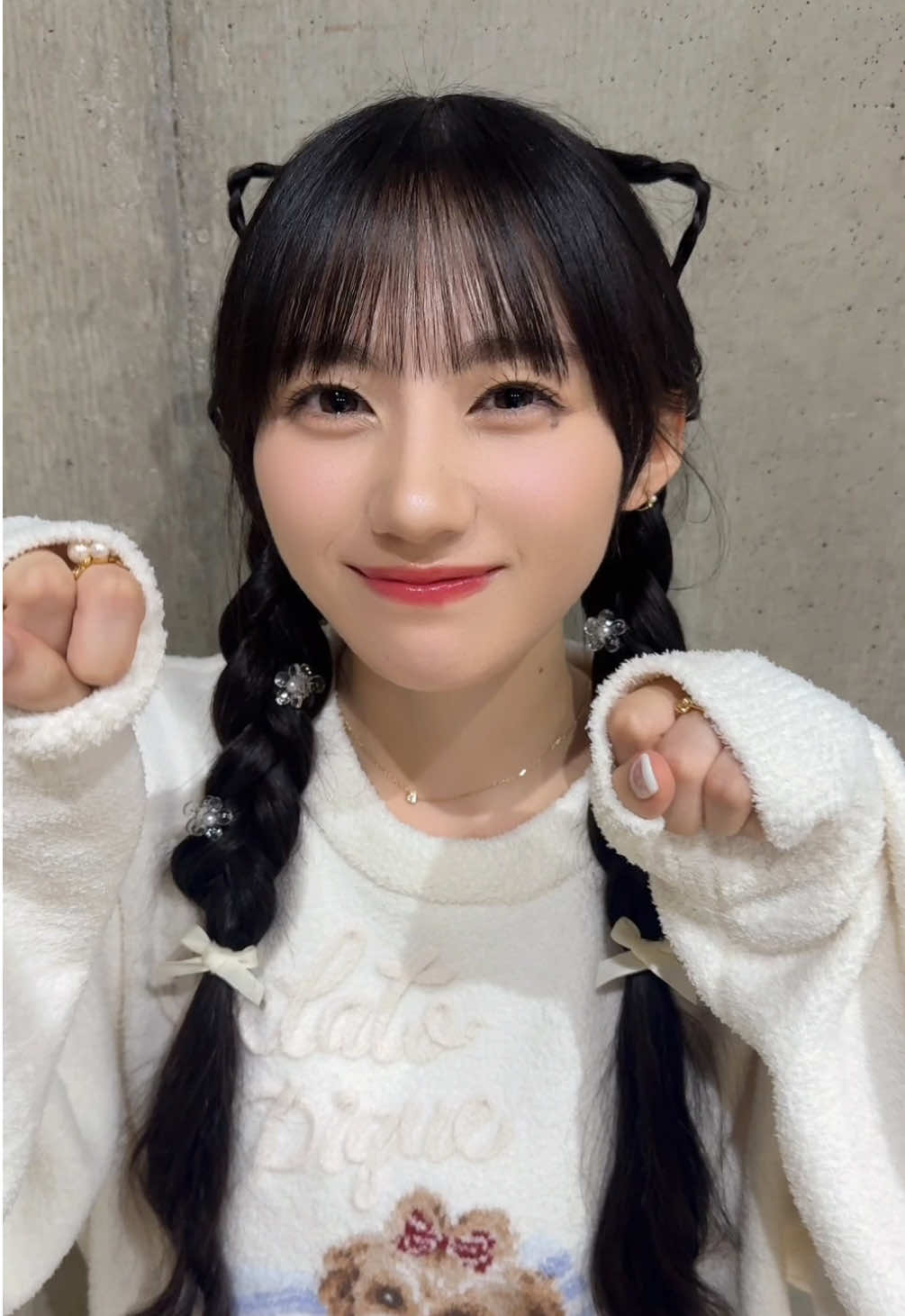 さくたんさんしゅわしゅわねこぱんち❤️ #髪はねこ #服はいぬ #乃木坂46