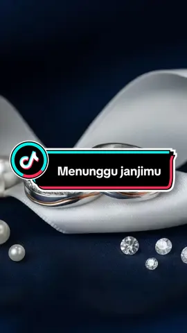 Doakan aku selalu ya sayangku #cincinntunangan #cincin #cincincouple #cincinnikah #cincinkawin 