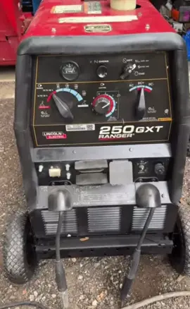 Lincoln 250 Ranger GXT with 819 hours $4000 We Finance  You can come pick it up, We Ship as well  Snap @Weldingsupply25
