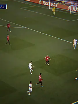 pada intinya kita akan berhasil jika sama-sama menghargai perjuangan satu sama lain. #rasmushojlund #manchesterunited #fyp 