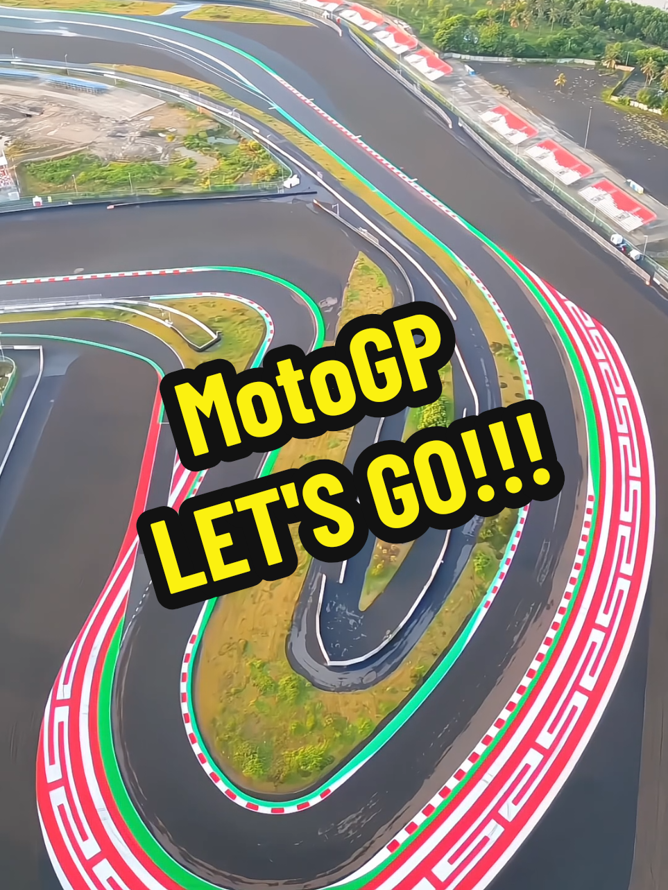 MotoGP let's gooo!!! 🏍🏁 cr footage @ariv_venoid , @twentytwo.98 , & @themandalikagp  #motogp #mandalikacircuit #motogp2025 #motogpmandalika #marcmarquez 
