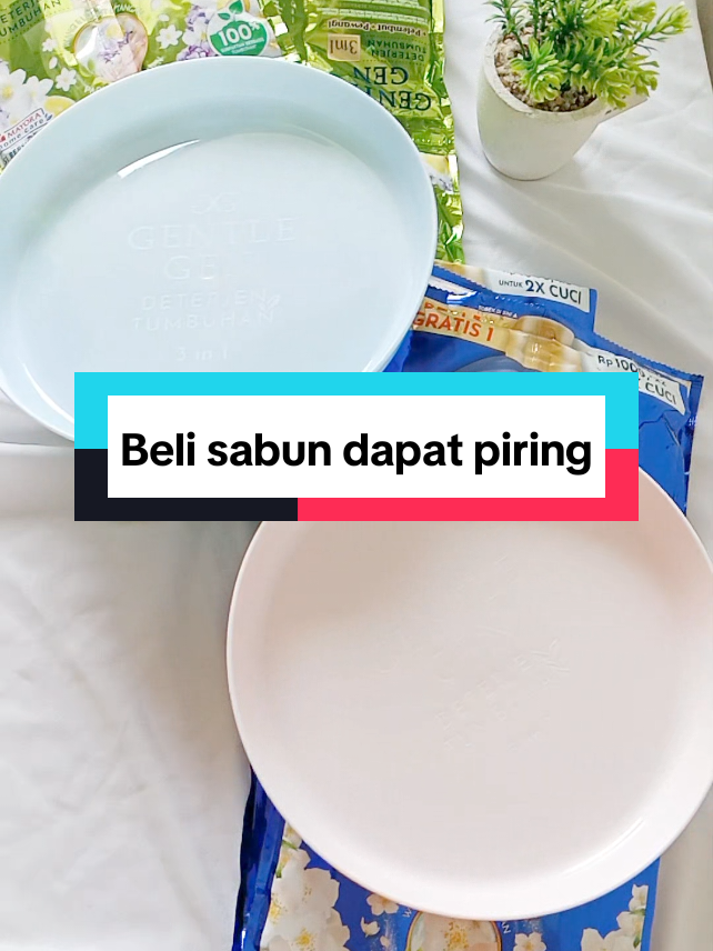 Emak emak kayak aku suka banget kalo ada bonusannya kayak gini wkwkk #sabuncuci #sabuncucibaju #gentlegen #sabunmurah #foryoupage❤️❤️ 