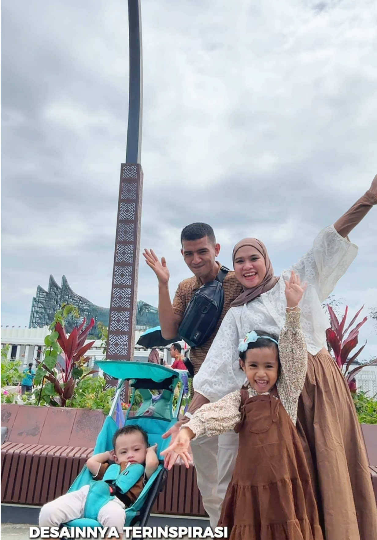 Jalan jalan ke IKN ternyata seru juga lohhh 😍🌼#kaltim #ikn #foryoupage❤️❤️ #fpy #tiktokfyp 