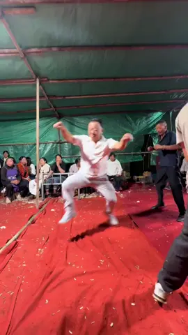 Cơm no rượu say mấy a,e quây tưng bừng🤣🤣🤣🤣#vuicungtiktok❤️❤️ #suhuongtiktok2025❤️❤️❤️🥰❤️❤️ #nhachaymoingay 