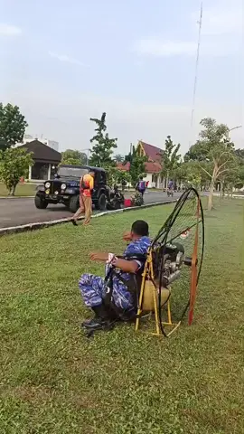 Persiapan terbang HUT TNI ke 80 Provinsi Riau. #paramotor #extremesport #tni #viral_video_tiktok #fyppppppppppppppppppppppp 