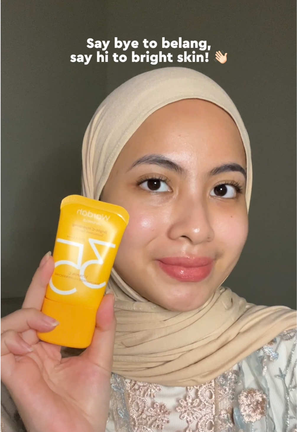 beneran bye bye belang👋🏻 #WardahSkincare #WardahUVShield #WardahSunscreen #WardahSunscreenOfTheYear #Sunscreenviral 