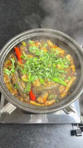 Cái món nhà nghèo! Cá kèo kho tộ#xuhuongtiktok #ilovetiktok #dacsanmientay #trending #monngonmoingay 