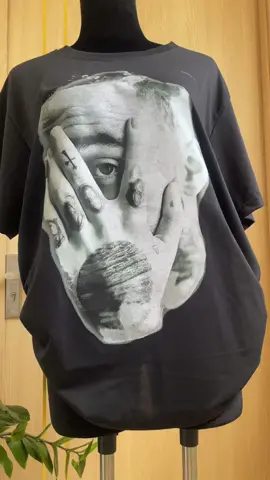 Rap vibes. Street soul. #rapinspired #hiphopstyle #streetwearvibes #musiclovers #urbanstyle #tshirt #outfit #OOTD #TikTokFashion #viraltiktok #trending 