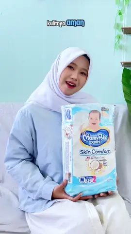 si Kecil kulitnya gampang merah karna iritasi, pakaikan aja MamyPoko Pants Skin Comfort Mamy😍