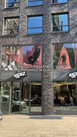 For the release of the new AE 2 we turned our stores into an adidas hoop house ⛹️‍♂️🔥 #ae2 #anthonyedwards #adidasbasketball 