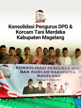 📍 Kabupaten Magelang, Jawa Tengah Langkah nyata terus dihadirkan! Tani Merdeka Indonesia kembali memperkuat barisan melalui Konsolidasi Pengurus DPD & Korcam Kabupaten Magelang. 🌱 Konsolidasi ini bukan sekadar rapat, melainkan ruang bertemu bagi ide-ide besar, gagasan perubahan, dan semangat gotong royong yang menjadi napas gerakan Tani Merdeka. Dari petani, oleh petani, untuk petani. Karena kemandirian bangsa berawal dari kuatnya sektor pangan. 💚 #prabowo #indonesia #sudaryono #donmuzakir #indonesiacerah    