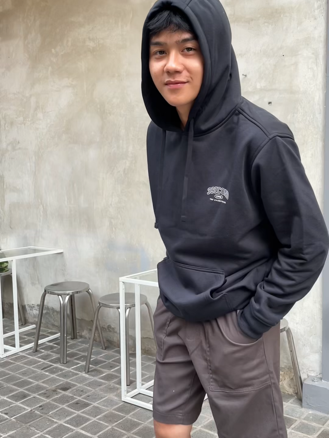✨ Warm vibes, cool style. Jacket Zipper Hoodie Mael dari 3Second hadir dengan bahan fleece yang nyaman dan desain hoodie + zipper—sempurna buat layering harianmu. siapin hoodie favoritmu sekarang! #3Second #MaelHoodie #StyleOnPoint #YourStyleYourMove