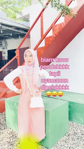 kamu aja ketinggian😒#fyp#lewatberanda#cewependek#katakata#4upage