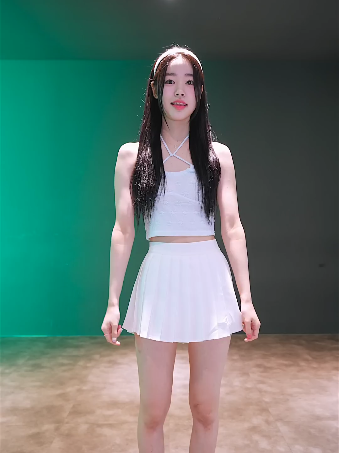 'New Jeans - Super Shy' Dance Cover #유빈 #Yubin #wooyubin#shorts