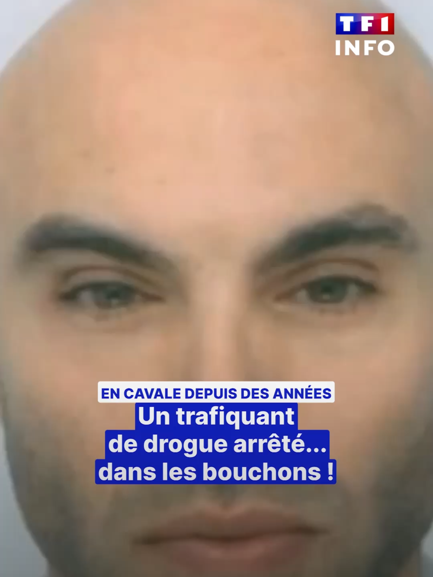 🚨 Ameur Mansouri, 49 ans, est l'un des 50 plus gros trafiquants de drogue français. En cavale depuis plusieurs années, il a été arrêté le 2 octobre, à Paris... grâce à des embouteillages. #info #tf1 #faitsdivers