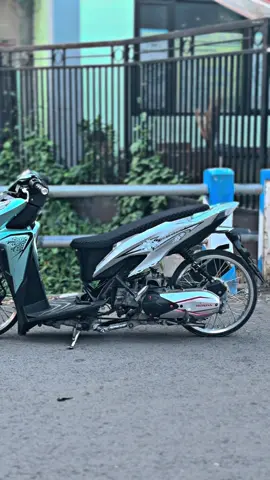 #CapCut ganti warna + ganteng euy#fyp #vario125 #variothailandstyle🇹🇭 #penggunaring17 