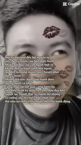 Nhiều nỗi đau của con người thật ra không đến từ hoàn cảnh bên ngoài, mà đến từ mong muốn mọi chuyện phải theo ý mình. Nhưng đời vốn chẳng vận hành theo mong muốn cá nhân. Càng chấp vào kết quả, càng bám víu vào điều mình kỳ vọng, ta càng thấy đau khổ. Ngược lại, người thực sự mạnh mẽ không cố cưỡng cầu. Họ biết chấp nhận mọi thứ như nó vốn có, rồi thuận theo mà hành động. 1. Mọi thứ đều biến đổi, không thể cưỡng ép Vạn vật trong trời đất luôn vận động. Không có 