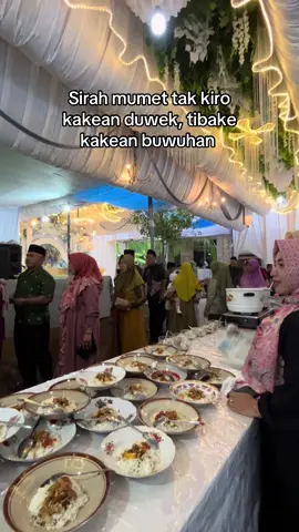 Full buwuhane 🙈🤣 #kondangan #buwuhanfull #foryourpage #fyptiktok 