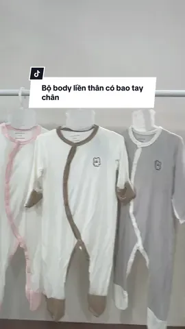 Bộ này tiện cực các mẹ ạ, chả cần đeo bao tay bao chân #anminaza #minshopdososinh #bodylienthanchobe #mevabe 
