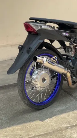 Pesona motor apa adanya 🫶🏻#siputihofficial_131 #beatkarbu130tuneup #fyp 