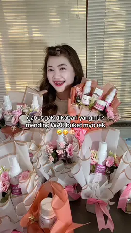alah ayoo tah rebutan buket😂🙏🏻#korbanmyo #skincaremyo 