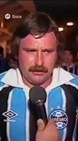 entrevista pós grenal no ano de 1977 #gremio #tricolor #inter #sci #brasileirao  made by ai