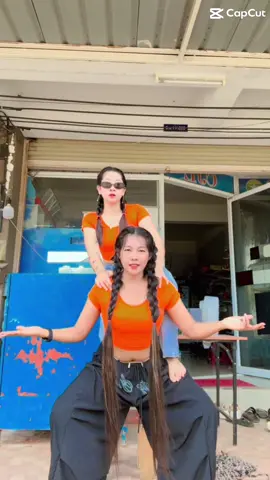 #ခေတ်စားနေလို့ဆော့လိုက်p🤗☕💖😘 