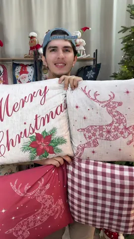 ✨ Deixe sua casa no clima do Natal! 🎄 Nossas almofadas natalinas trazem conforto, charme e aquele toque mágico que transforma qualquer cantinho. 💫#capas #natal #decoraçãodenatal #ladorosa#preçobaixo 