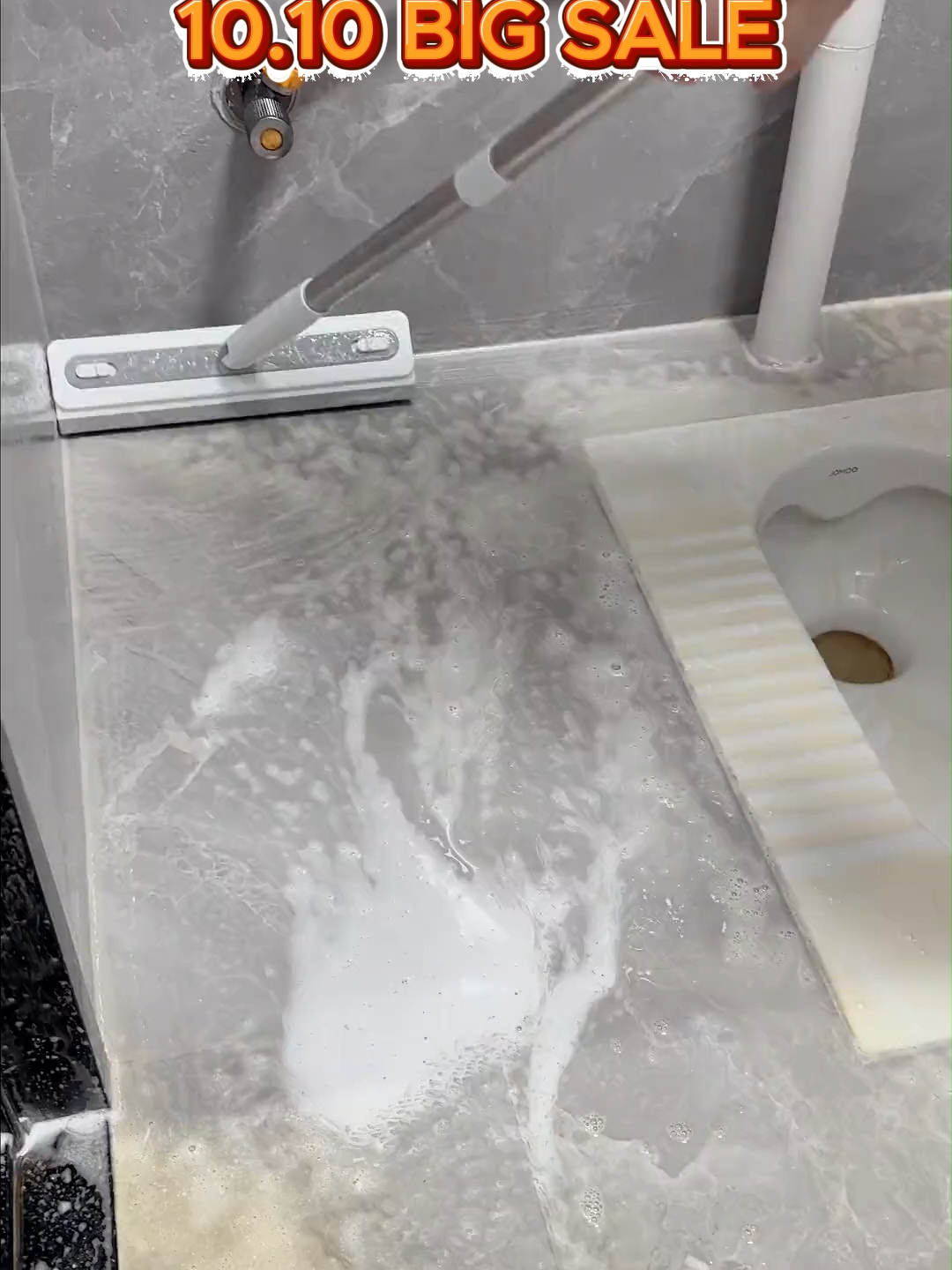 🚫 Masih jongkok sambil sikat toilet? 😨🚽 ✅ Coba alat pembersih ajaib ini! ✨🧼🚀#cooger #cleaning #cleaningtiktok #handfree #SIKAT #asmrcleaning