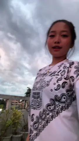 shirt from @UncommoN Official 