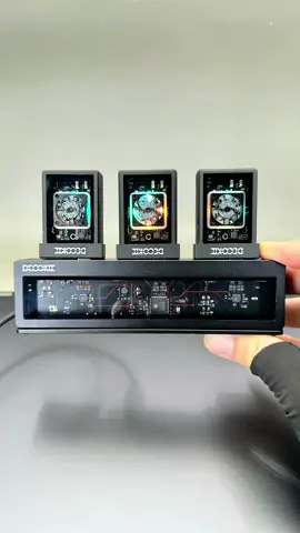 DK-HUB for DK-DISK (SSD Enclosure) from @DECOKEE  -------------------- Specs | المواصفات: * Supports up to 6TB. * Supports up to 10Gbps data transfer. * Features 3x USB3.2 Gen2 Type-C ports and 1x Type-A port. * Transparent window with RGB LED lighting * Metallic stand design, compatible with DK-DISK SSD. * Side button for LED control. * Perfect hub for external storage solutions and device connectivity. Compatible devices: Desktop/Laptop computers, MacBook, Steam Deck, PS5, XBOX, iPad, iPhone, and Android smartphones. #asmr #unboxing #hub #ssd #storage #تخزين #بيانات #مساحة