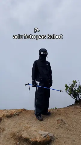 yang cerah ga diajak😭#pendakigunung #fyp #foryoupage #gedepangrango #gorpcorefashion 