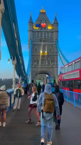 شعب صني ماله حل 😂😂