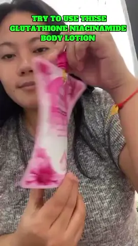 GLUTATHIONE NIACINAMIDE BODY LOTION IN POUCH SUPER SULIT AT MURA KAYA CHECK OUT NA #trendingproduct #fyp #glutathione #niacinamide #bodylotion #skinwhitening #skinmoisturizer #revitalize 
