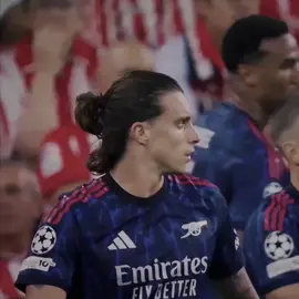 thought us being on top of the table finally called for an edit of an arsenal player #calafiori #rc33 #calafioriedit #footballedit #fyp 