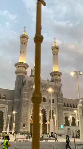 🕊️🕊️🤍#saudiarabia🇸🇦 #pakistan🇵🇰 #foru #allah #Haram #khadmen #alhamduliallah😘🤲🕋 