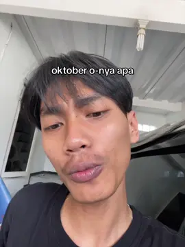 asik sm yg lain atau asik scrolling