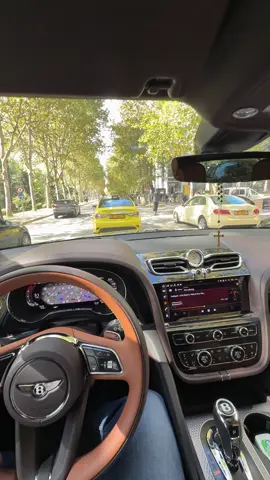 #donphenom #unikkatilofficial #bentley #mulliner #albania🇦🇱 