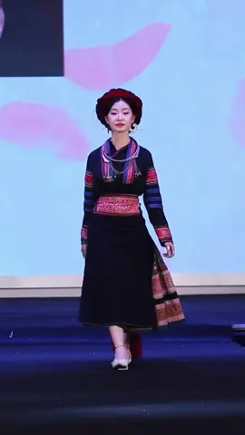 #Hmongfashionshow2025 #Hnubflower #ZFashiontv #❤️❤️❤️❤️❤️❤️❤️❤️❤️❤️❤️❤️❤️❤️❤️❤️ 