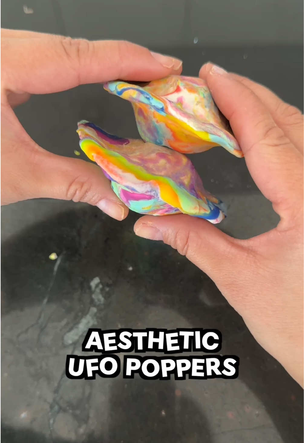 The easiest ASMR toy you can make yourself! #DIY #asmr  #satisfying #fun #lifehacks 