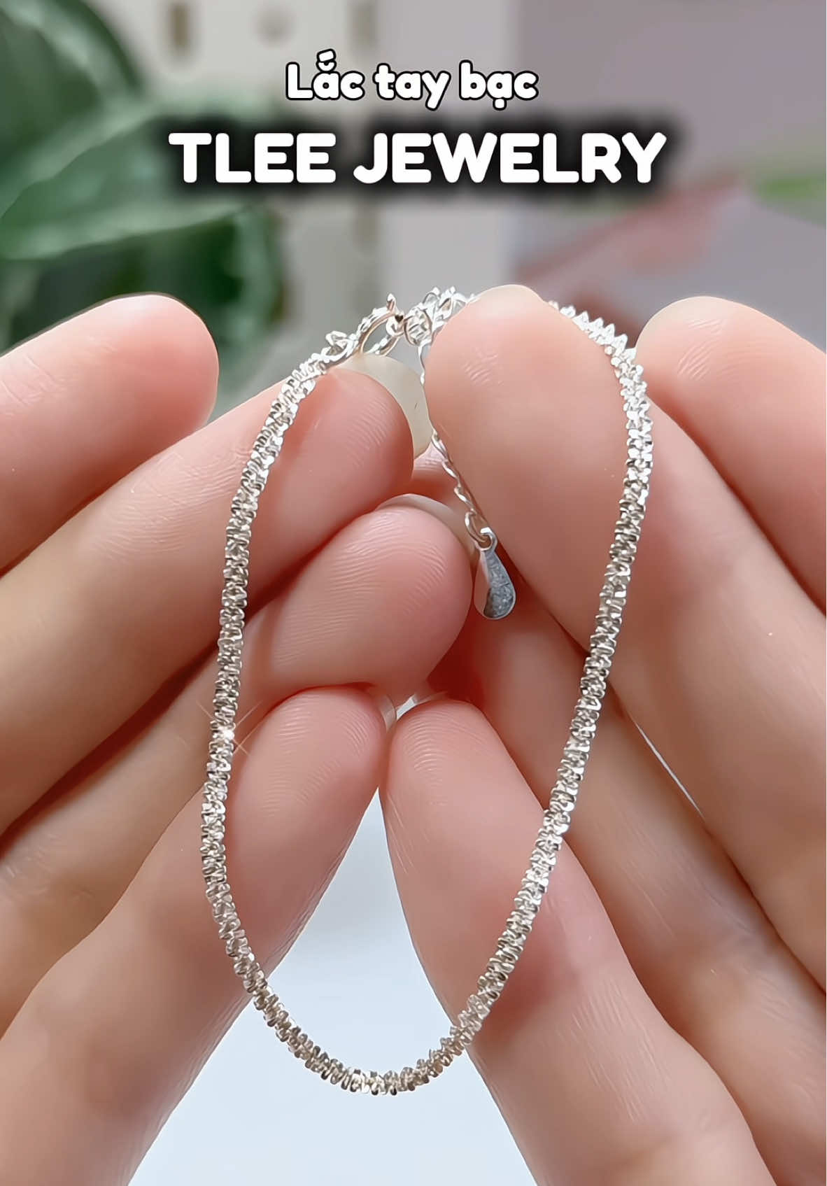 Chiếc lắc bạc xinh xắn #lactaybac925 #vongtay #lacbacnu #tlee #bac925 #trangsuc #camriviu #viral 