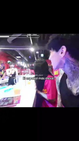 El español más mexa: le preguntaron a Cry en el bar de musculosas de dónde era y dijo que de México 🇲🇽🖤 #xcry #xcryboy #crythereal #paratiiiiiiiiiiiiiiiiiiiiiiiiiiiiiii  #cryenjapon 