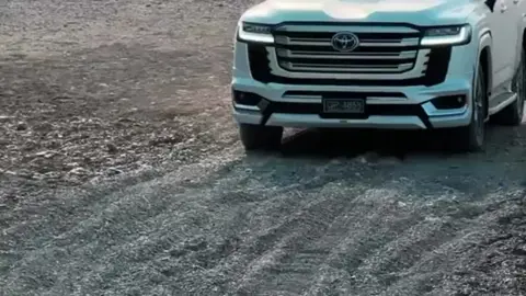 #CapCut لاندكروز