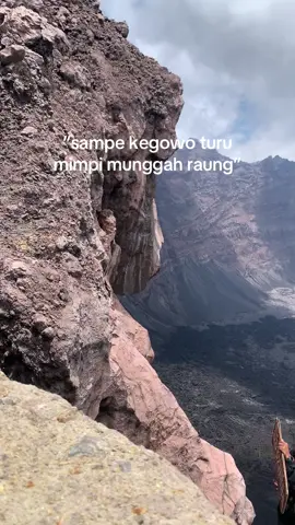 adyah#mtraung3332mdpl #raungsumberwringin #gunungraung 