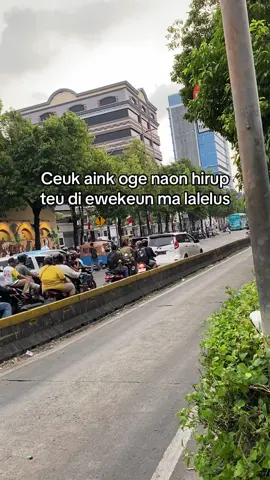 🤣🤣🤣gs owoh tenaga di sisi jalan ge