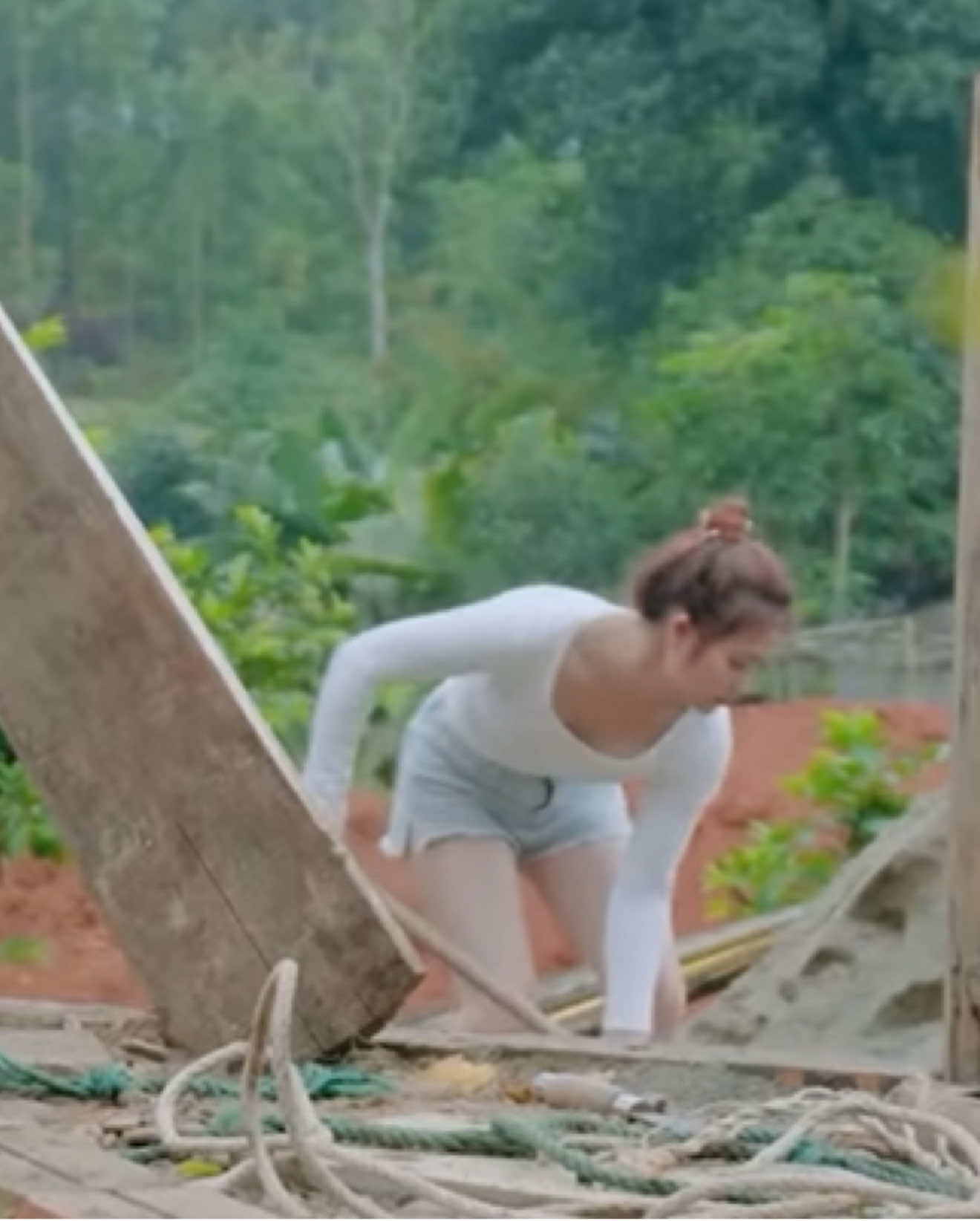 Sống ở nhà 1 mình