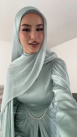 IG: berna_tsn 🤍#OOTD#hijab#berna_tsn