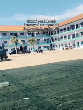 Sebagai Alumni tau banget kerasnya Peraturan Pondok 🤗