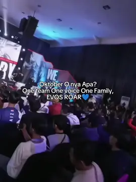 oktober evos fams full senyum🥳💙 #evosgariskeras💙🔥 #evosfams #evosroar #fyp #evosesports 